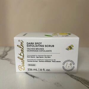 Dark Spot Exfoliating Scrub - White